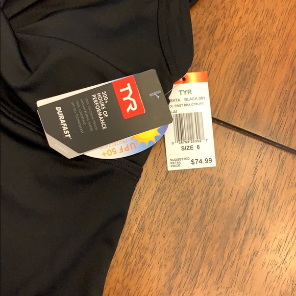 TYR Bathing Suit - Picture 2 of 3